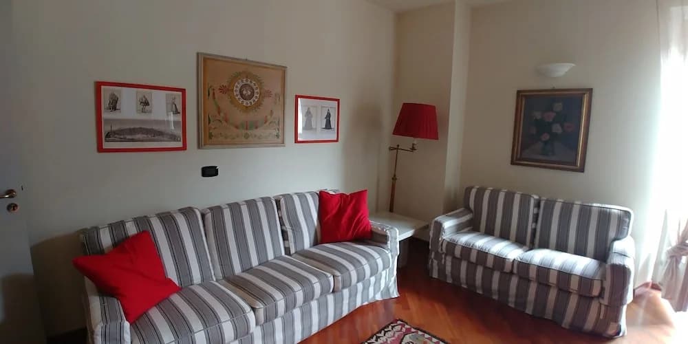 Sacchi Deluxe Apartment - photo 9