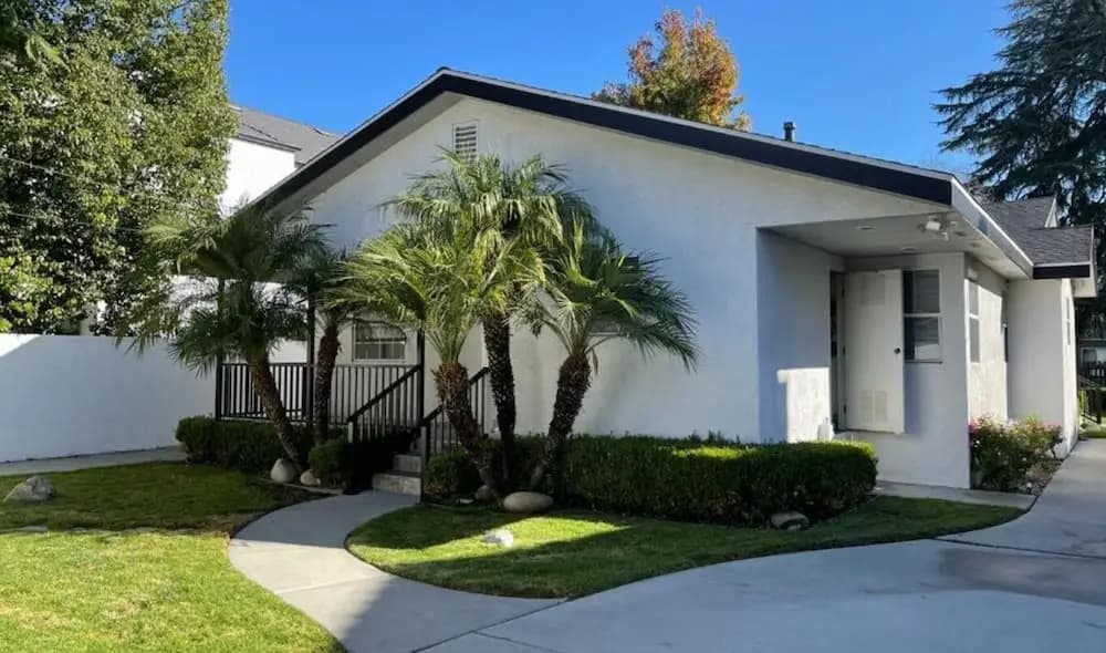 Bethel at Sherman Oaks - photo 9