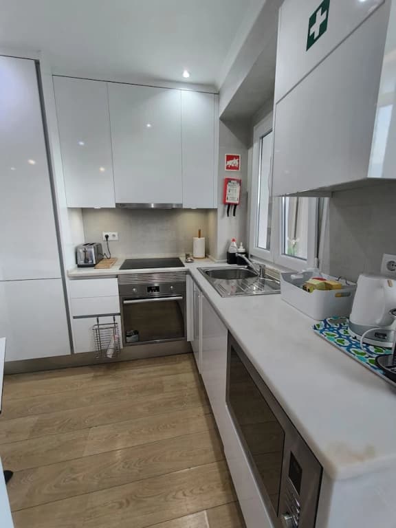 Lisbon Terrace Suites for Large Groups - photo 18