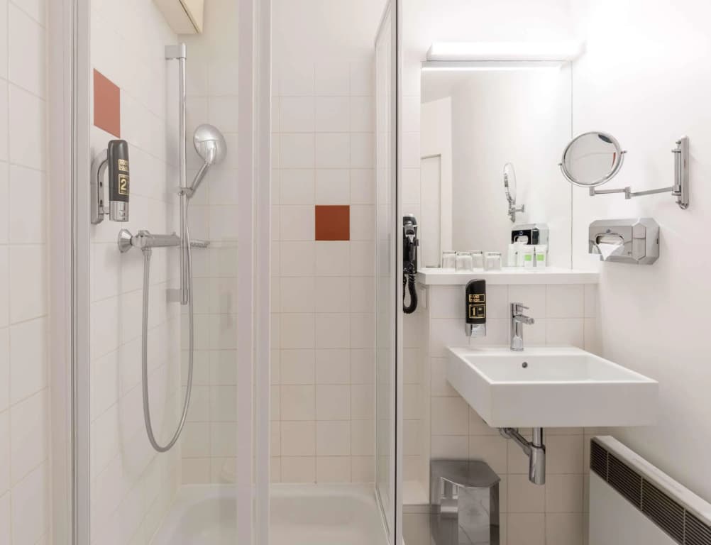 Premier Inn Wien City Hauptbahnhof - photo 8