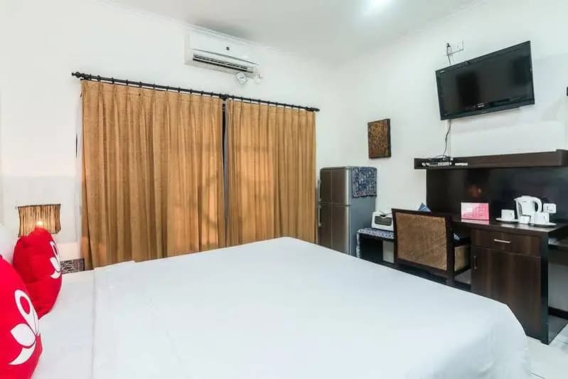 ZenRooms Seminyak Gunung Athena - photo 6