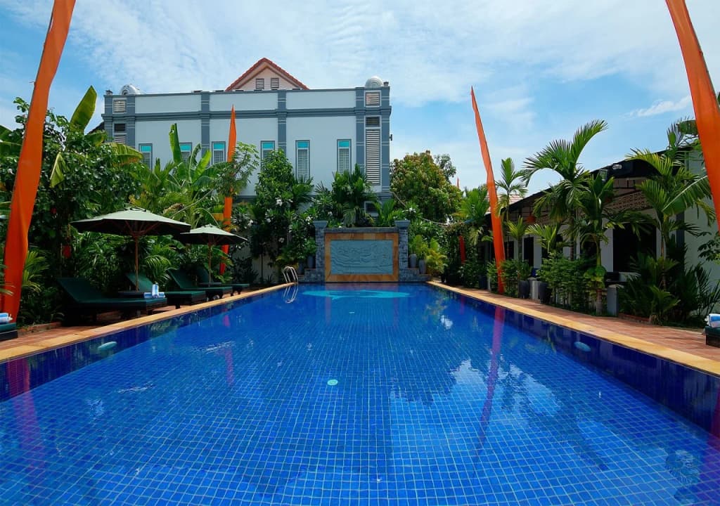 Mango Angkor Boutique - photo 16
