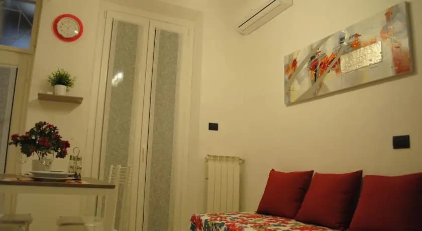 Florence Concierge - Faenza Apartment - main photo