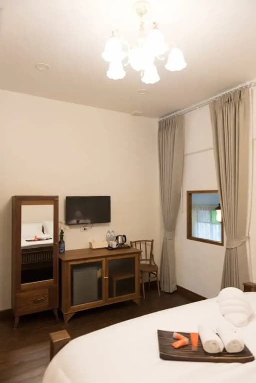 The Tippanet - main photo