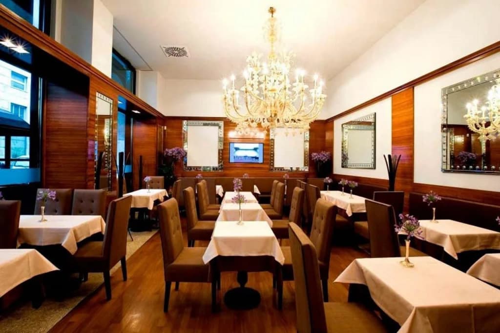 Mokinba Hotels Sant'Ambroeus - photo 12
