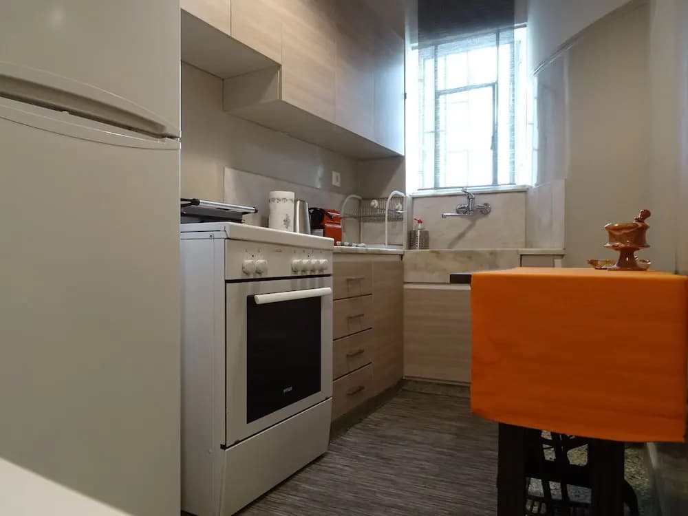 Chic Central Apt In Evangelismos Metro - photo 10