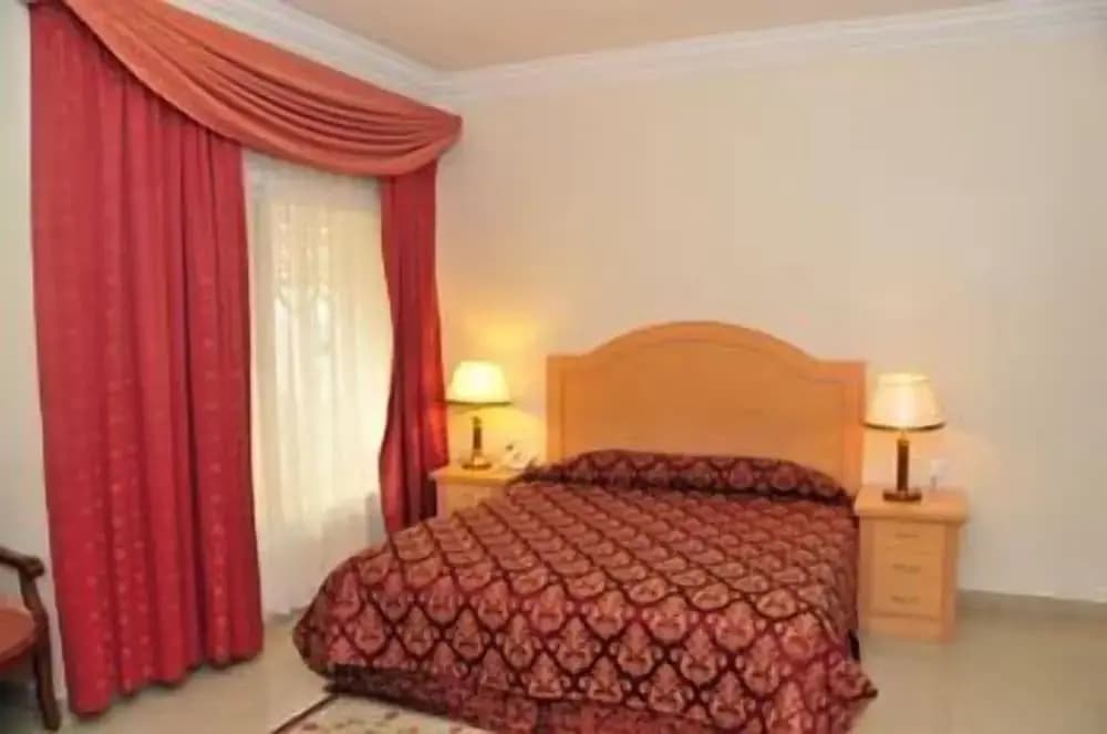 Safeer Hotel Suites - photo 10