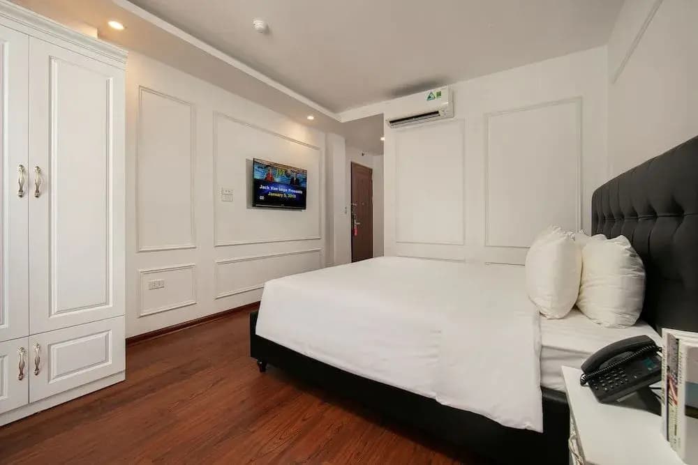 Mia Hotel - photo 7