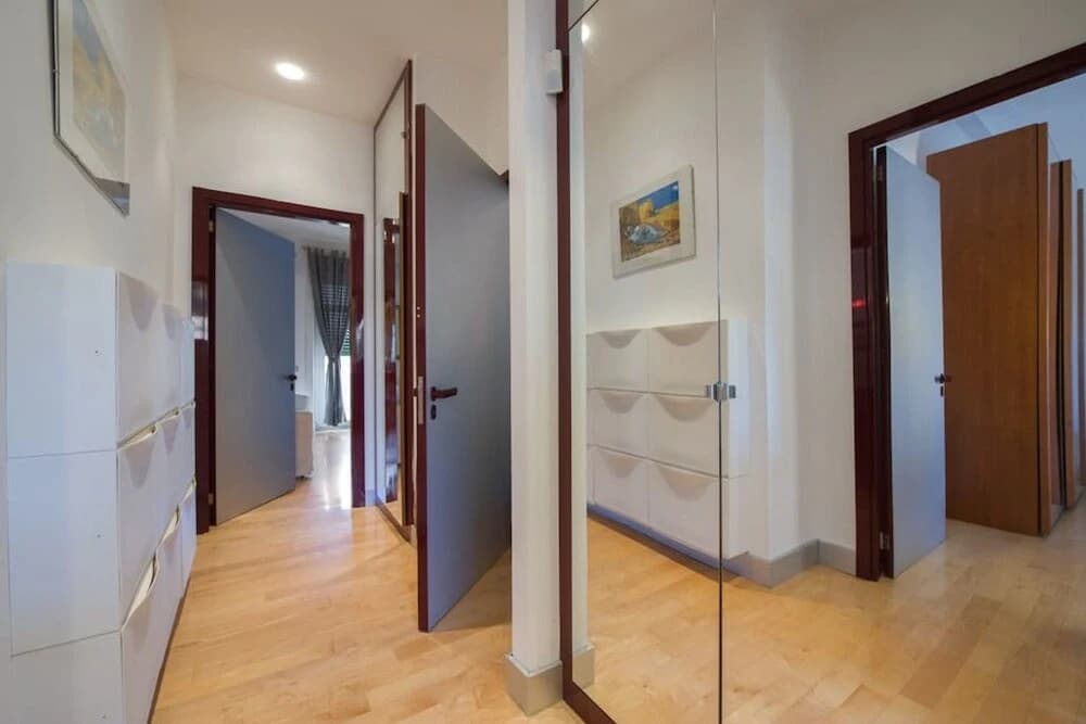 Modern & Elegant2 Bedroom Flat in Great Location - photo 9