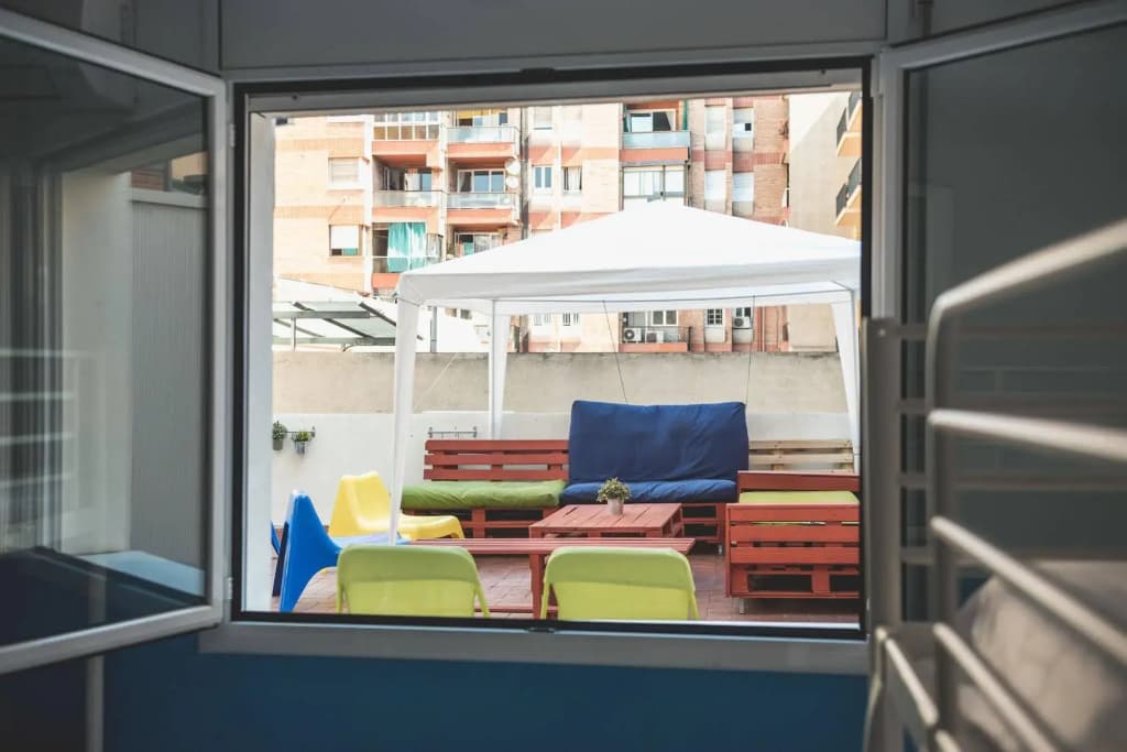 Hostel One Ramblas - photo 6