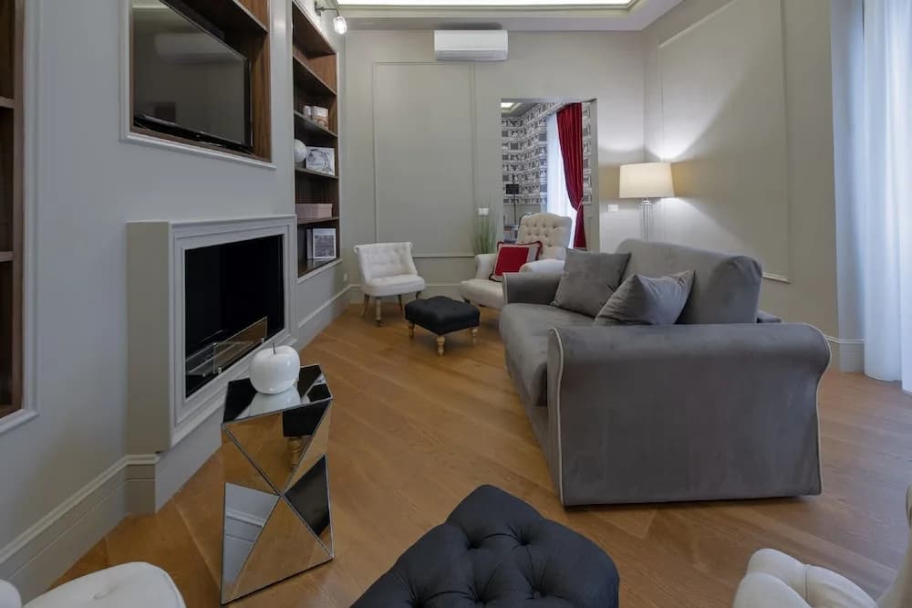 Apartments Florence - Teatro Luxury - photo 6
