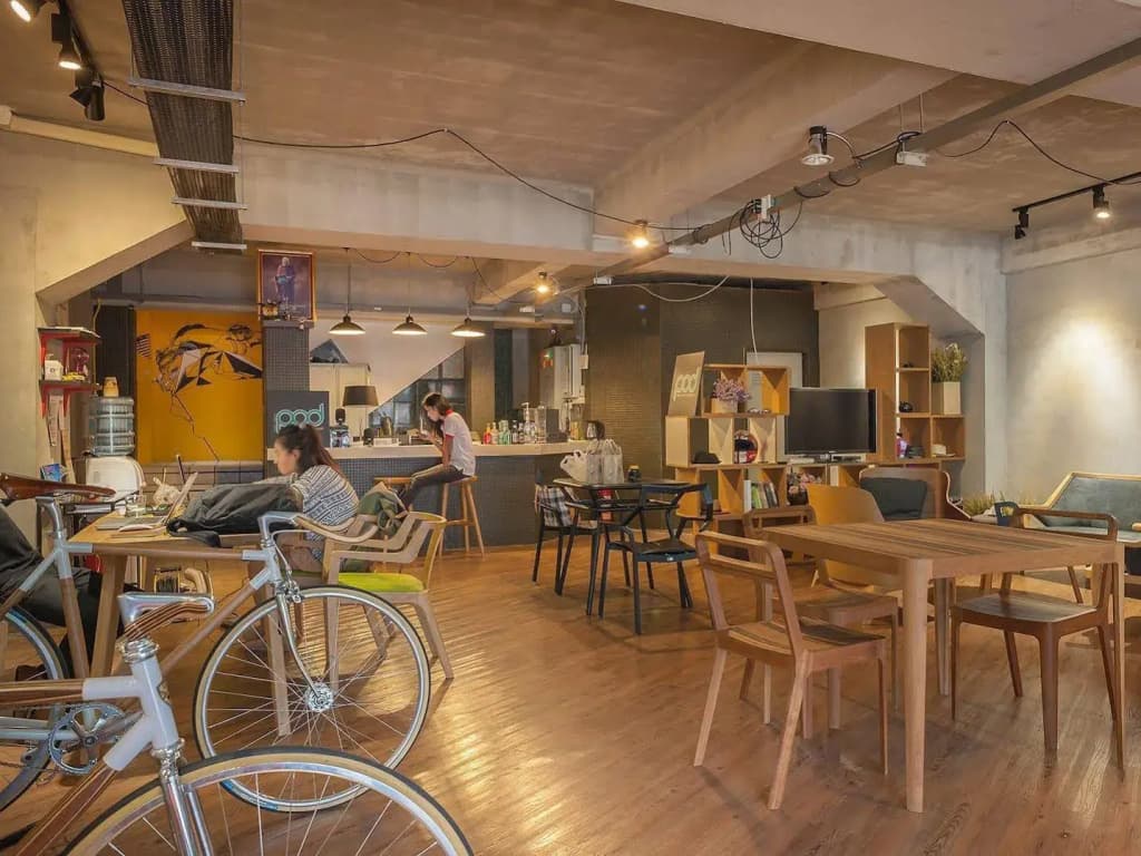T Hostel at Victory Monument - photo 26