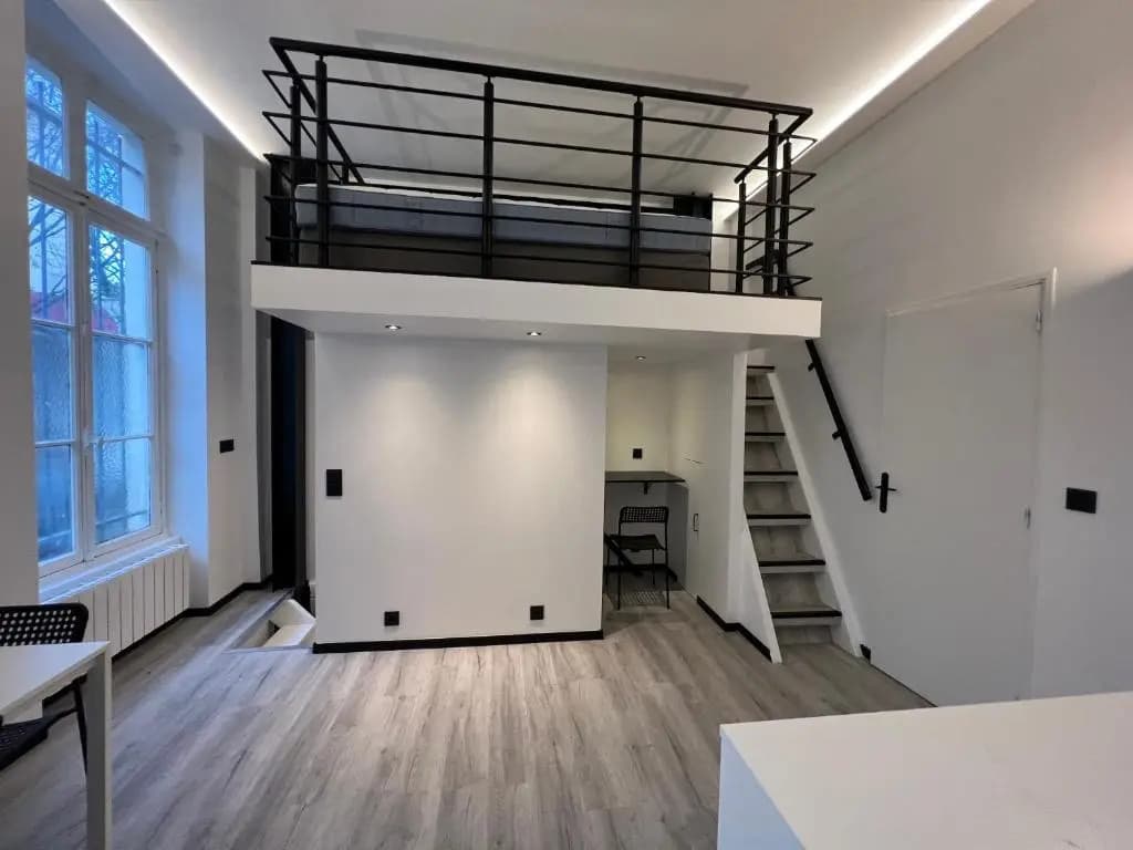 Pere Lachaise Apartment - photo 7