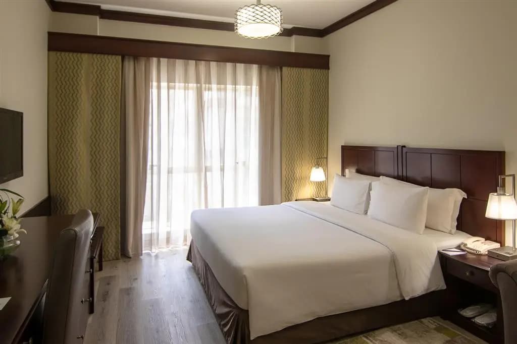 Savoy Crest Hotel Apartments - photo 36
