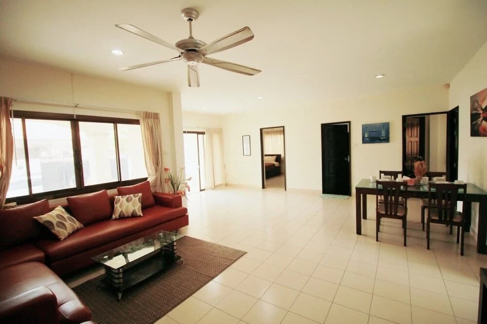 Adare Villa - photo 11