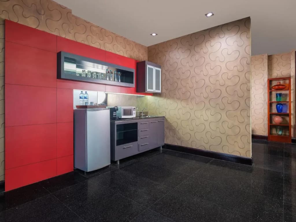 Manhattan Hotel Jakarta - photo 31