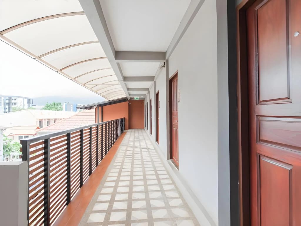B2 Santitham (Wat Jed Yod) Boutique & Budget Hotel - photo 10