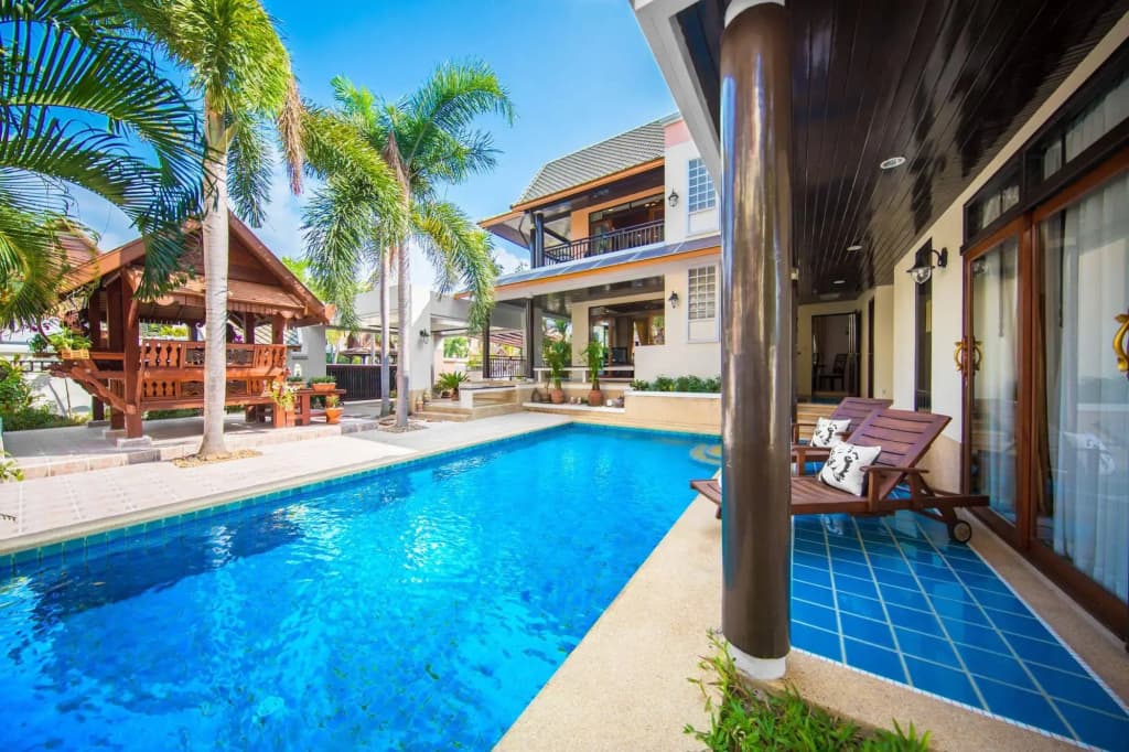 Green Residence Pool Villa Pattaya - photo 10