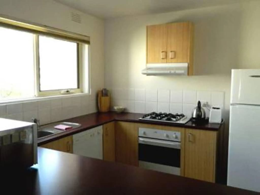 Apartments On Lygon - photo 16