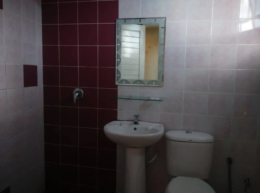 OYO 44034 Furama Lodging House - photo 9
