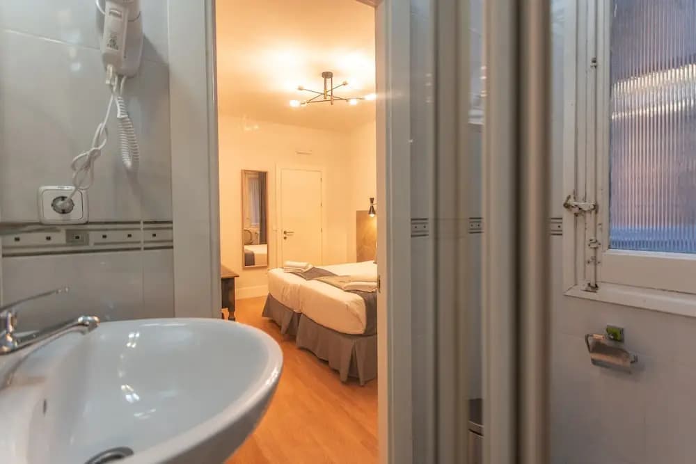 Suites You Gran Vãa - photo 9