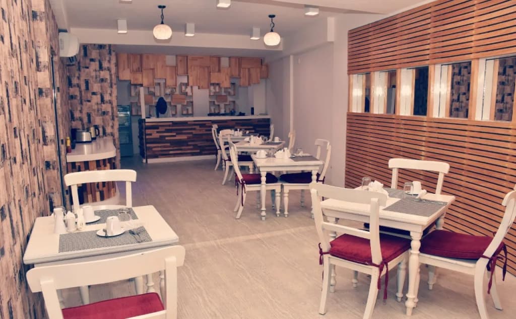 Local Escape Boutique - photo 17