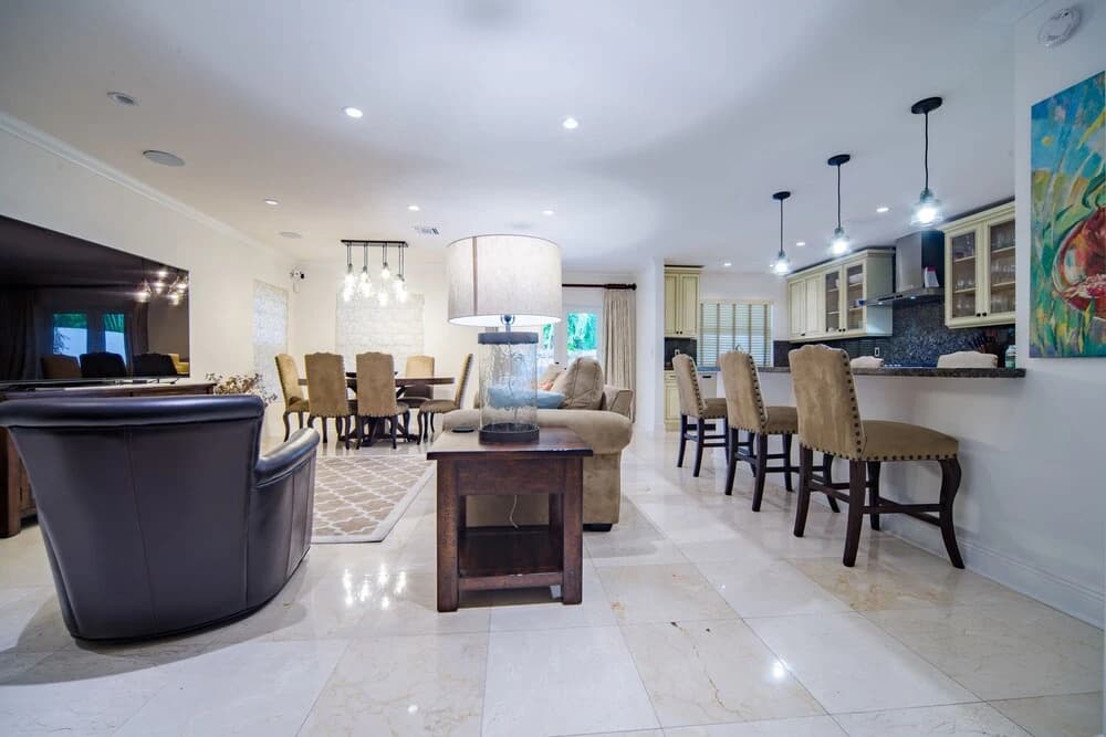 Crystal Court Estate - Four Bedroom Home - main photo