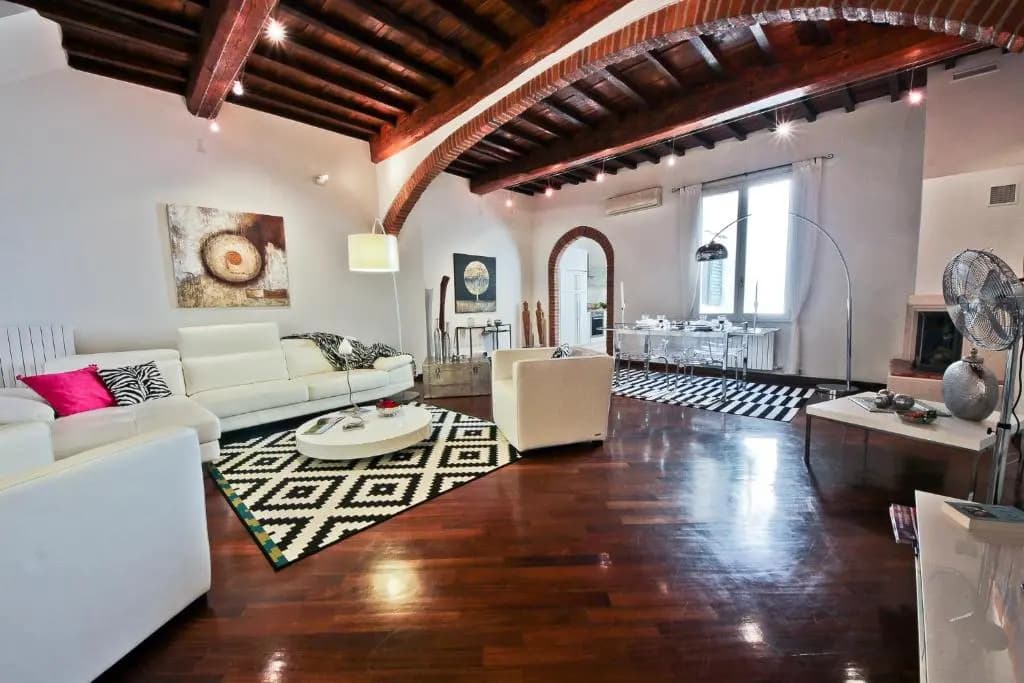 Scala Elegant Apartment - photo 22