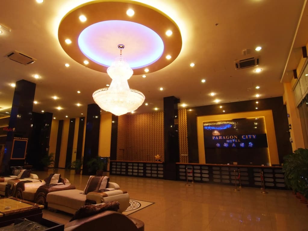 Paragon City Hotel - photo 8