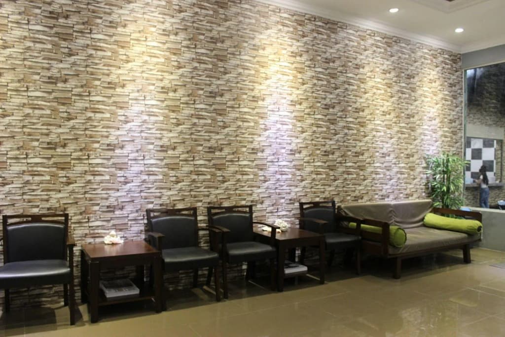 Pacific Inn - photo 17