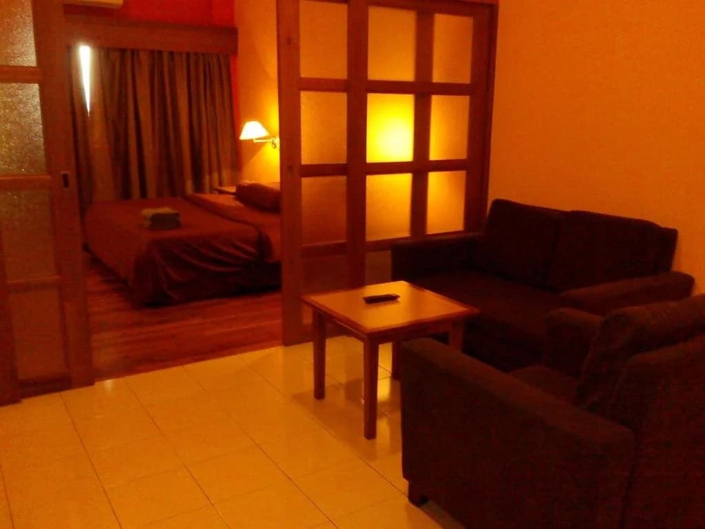Richone Maluri Private Hotel - photo 2