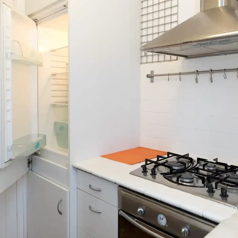 White Sacr I Beautiful 2-bedroom in Montmartre - photo 11