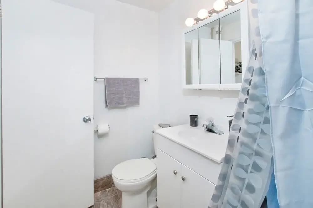 Lovely Studio on Upper East Side - photo 13