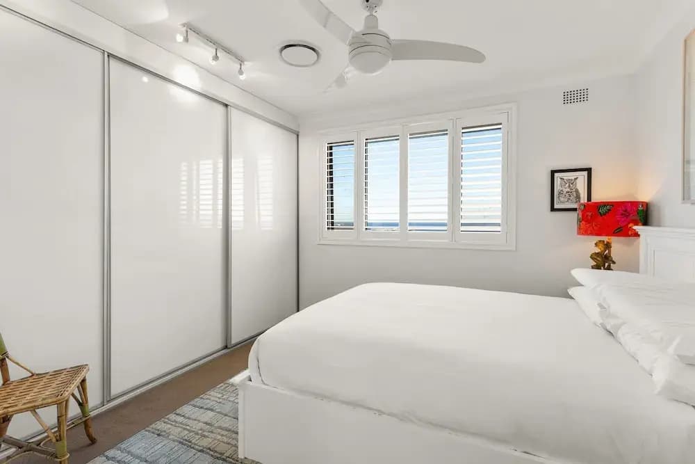 Pristine 2-bed With Expansive Beach Views - photo 4