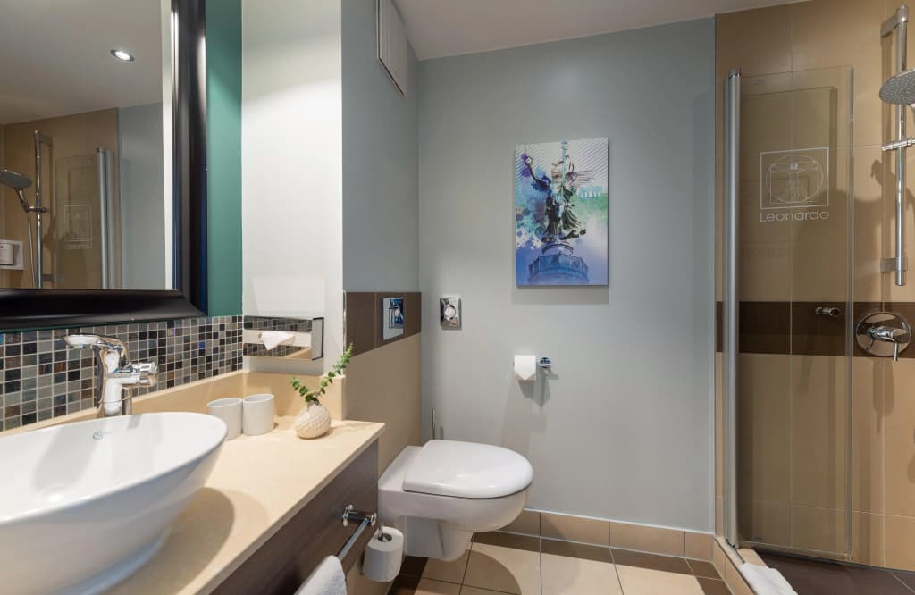 Leonardo Royal Hotel Berlin Alexanderplatz - photo 8