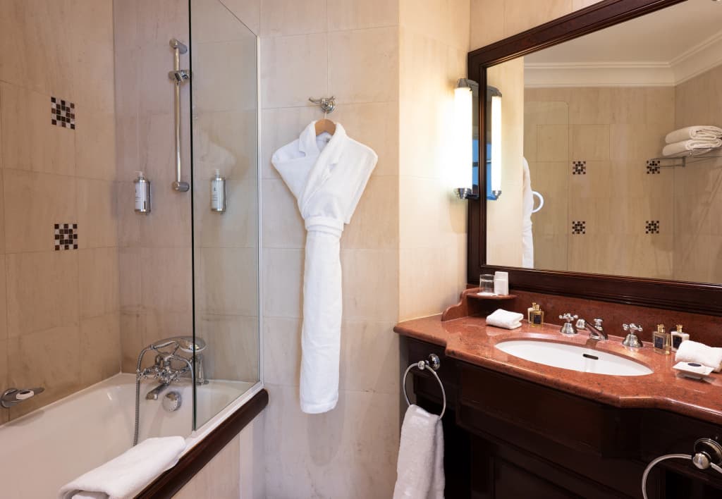 Hôtel Pont Royal - photo 36