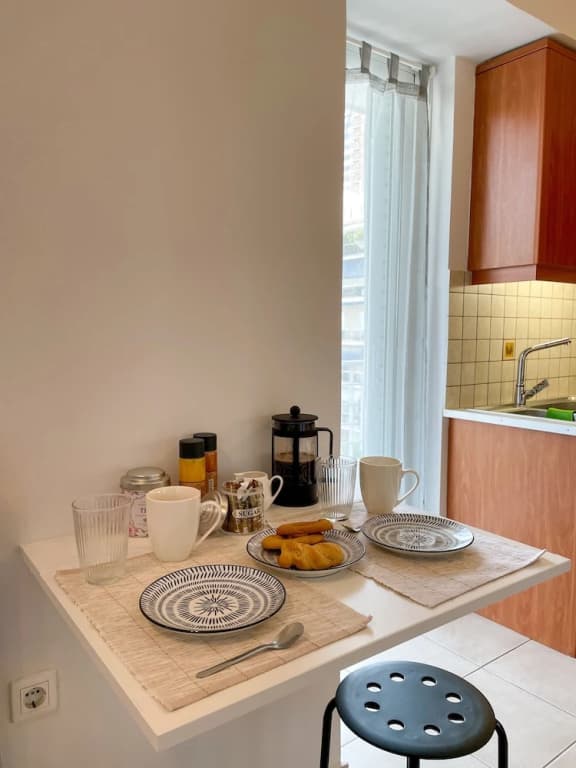 Ageliki's Athens Centre 2BDRM & Parking - photo 12