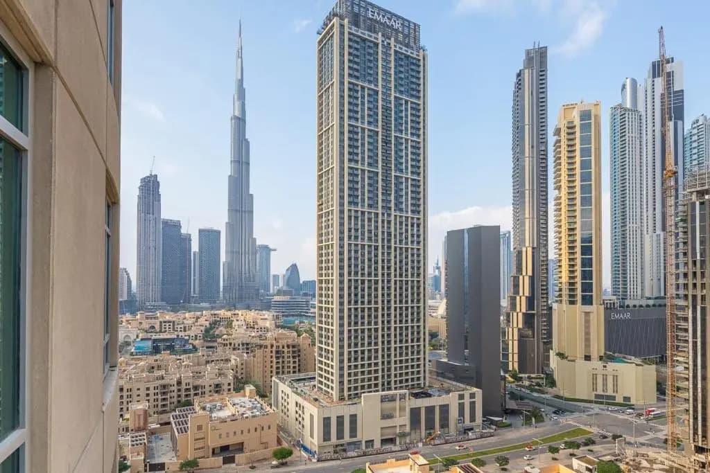 Frank Porter - Burj Views - main photo