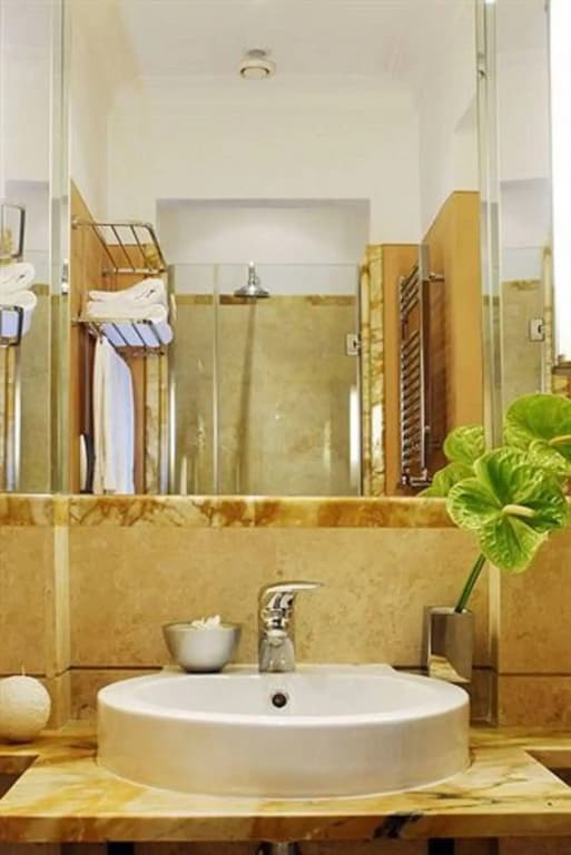 The Opera Hotel - photo 9