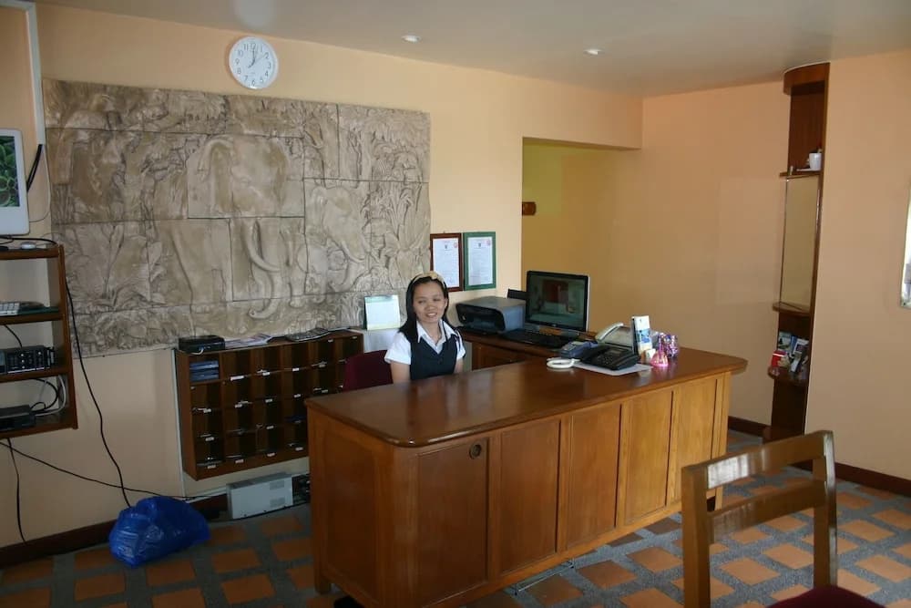Hilltop Hotel - photo 24