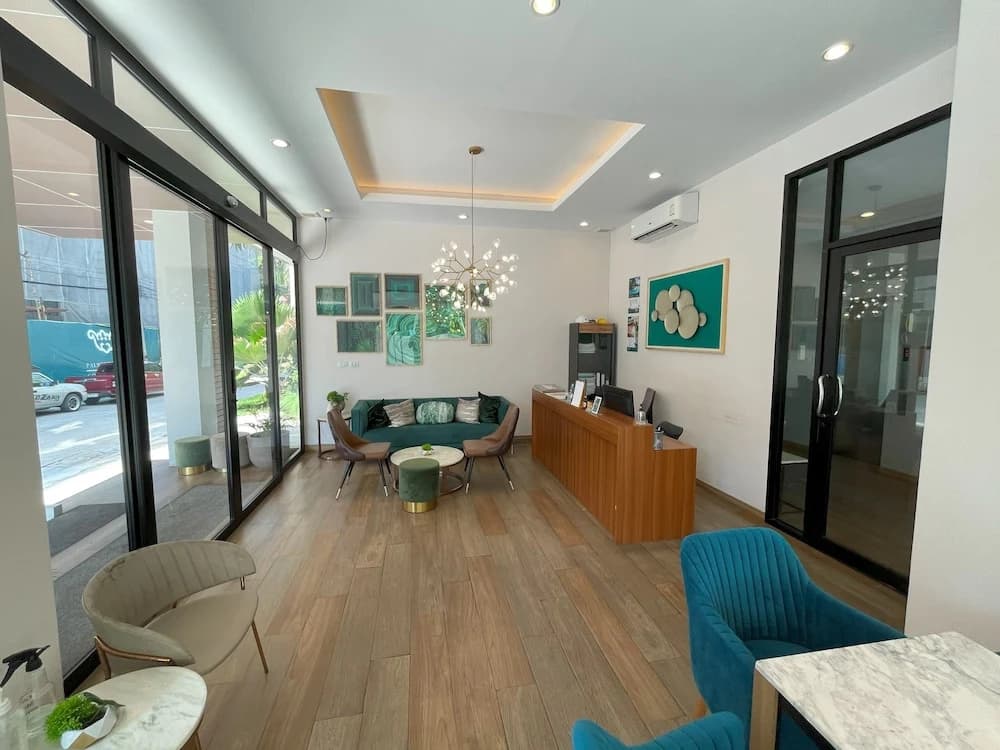 Apartment at Palmetto Condo by Lofty - photo 11