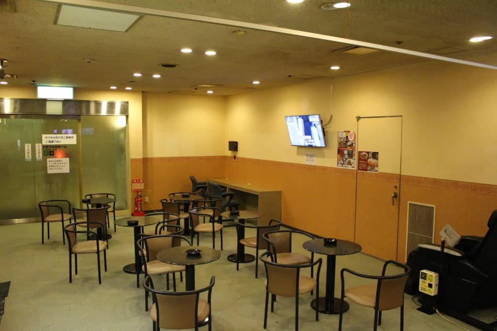 Men's only Capsule Hotel Asahi Plaza Shinsaibashi - photo 26