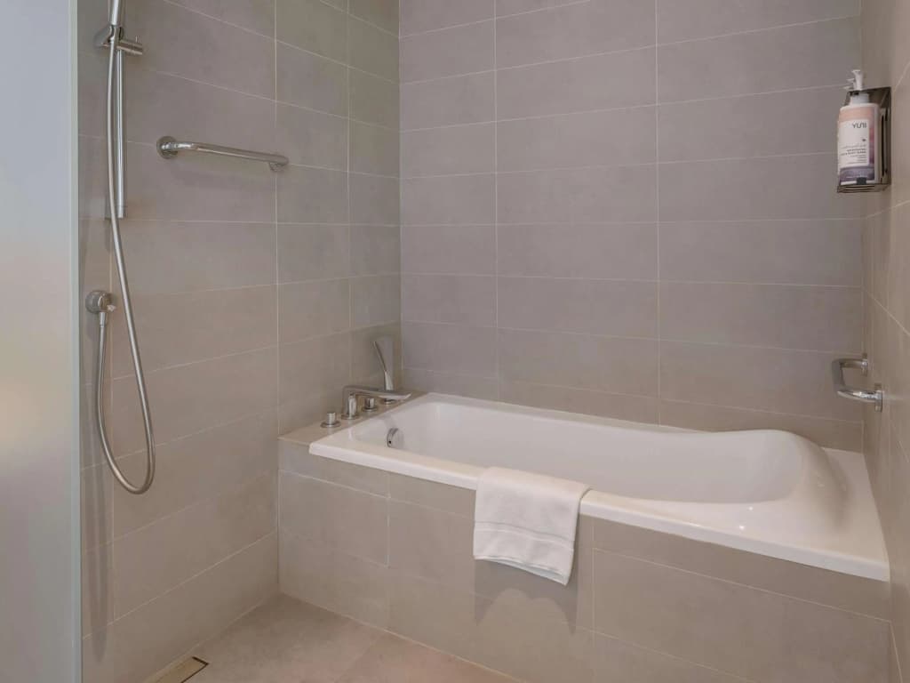 Mövenpick Resort Al Marjan Island - photo 39