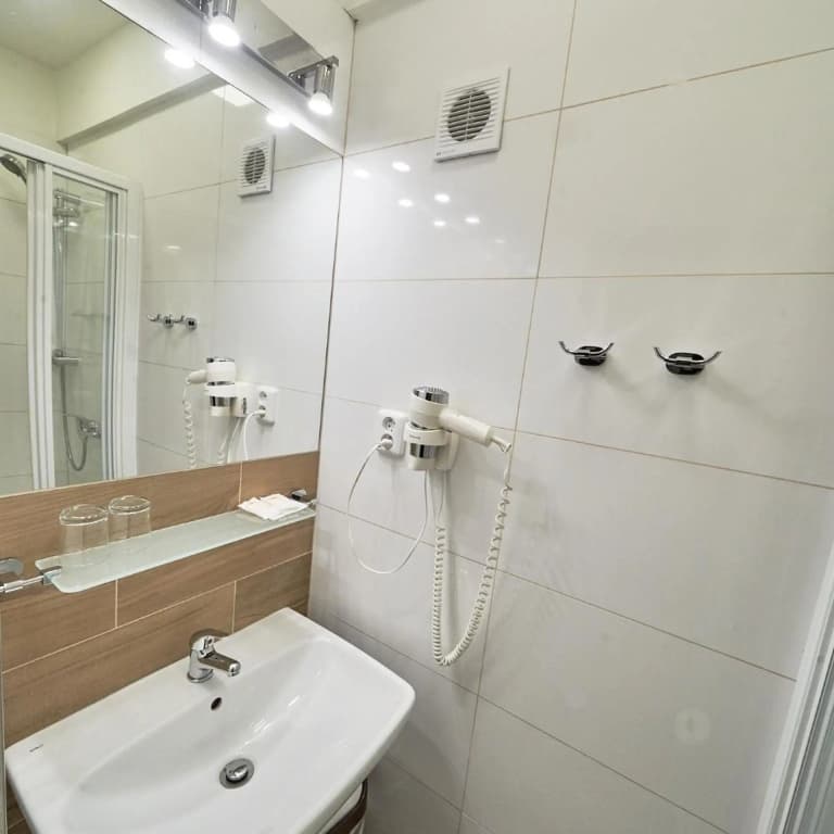 Hotel Astra - photo 33