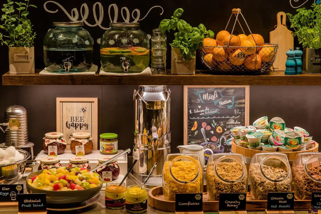 Motel One Amsterdam - photo 28