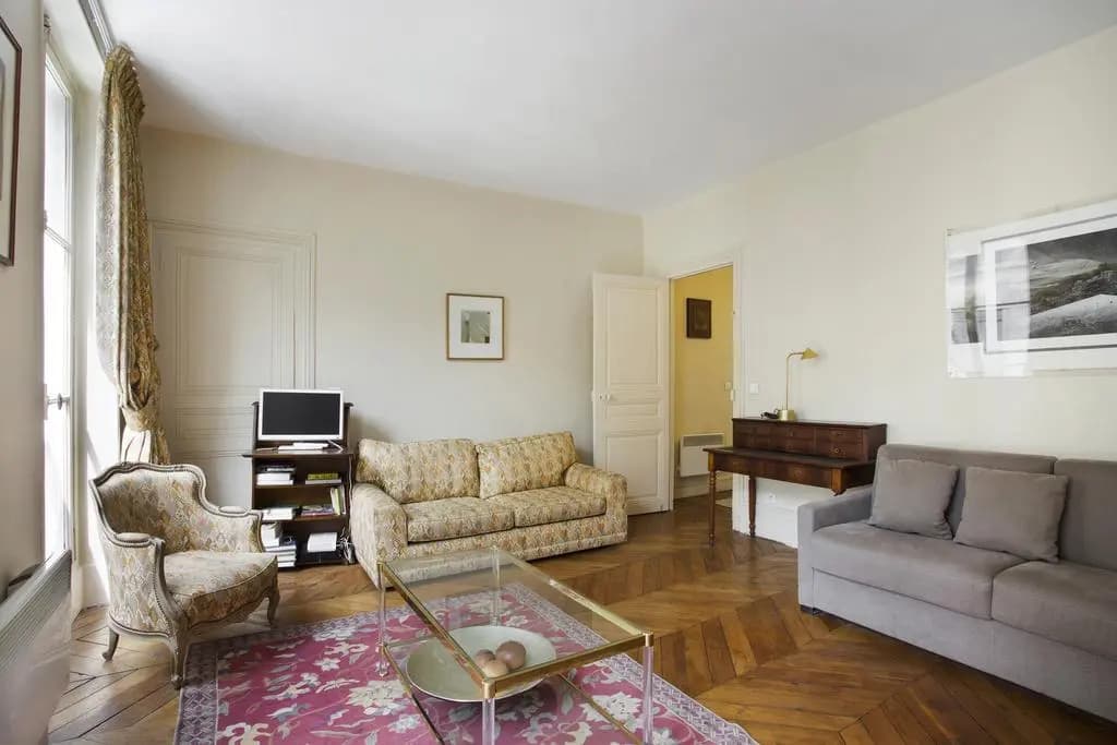 Quai d'Orsay Apartment - photo 5