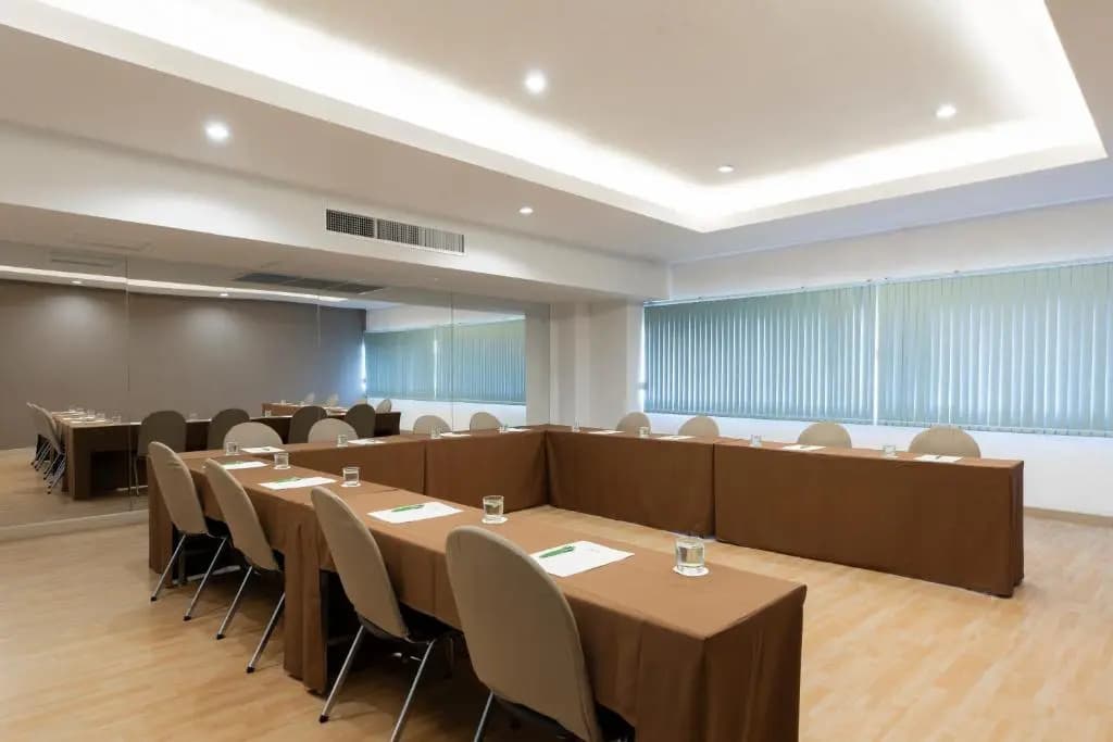 BU Place Hotel - photo 24
