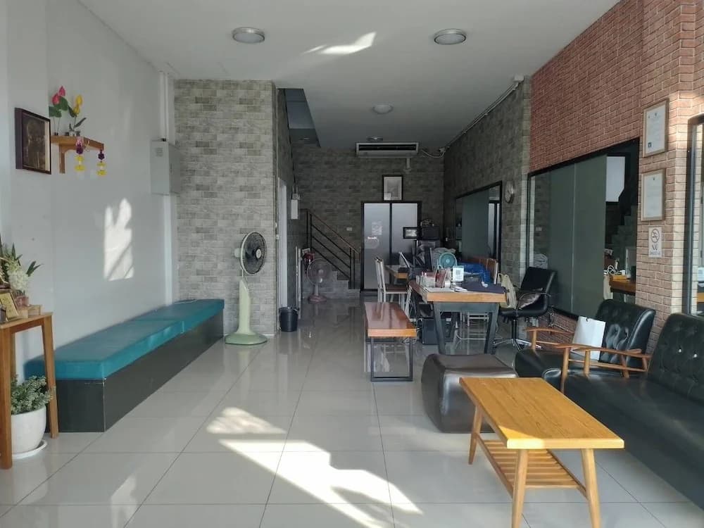 HOMEY-Don Mueang Airport Hostel - photo 19