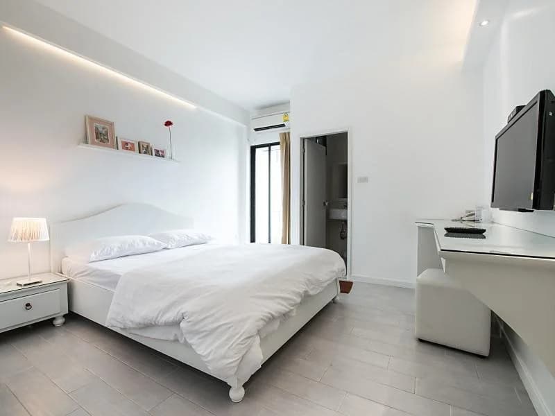 Seen Boutique Apartment - photo 8