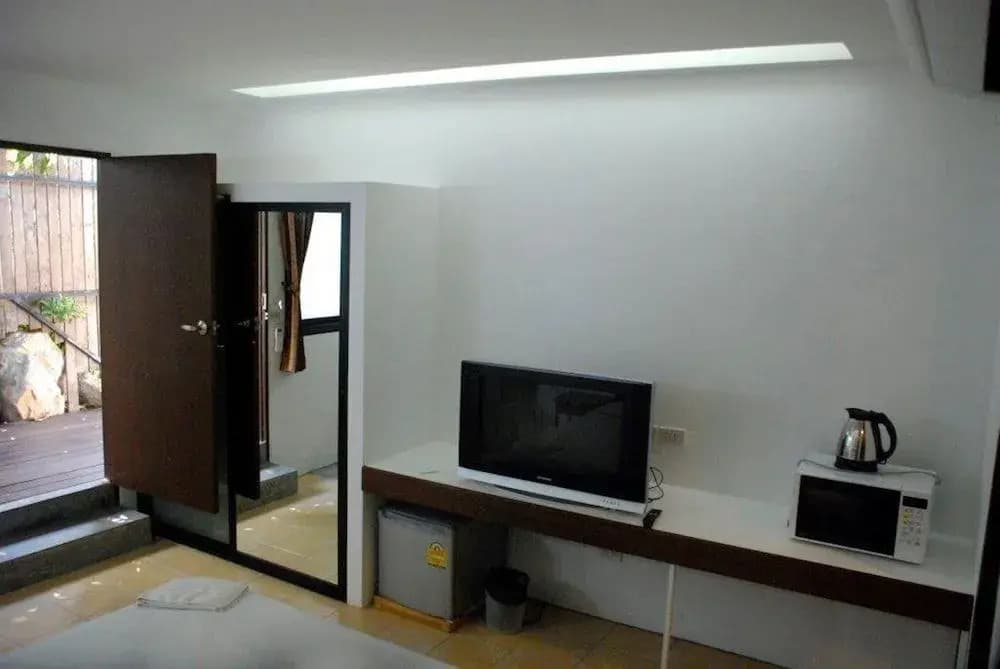 Hillside Village Resort - photo 3